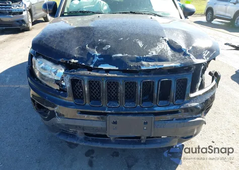 2015 Jeep Compass Altitude Edition из США, поврежденный, VIN 1C4NJCBA0FD263634